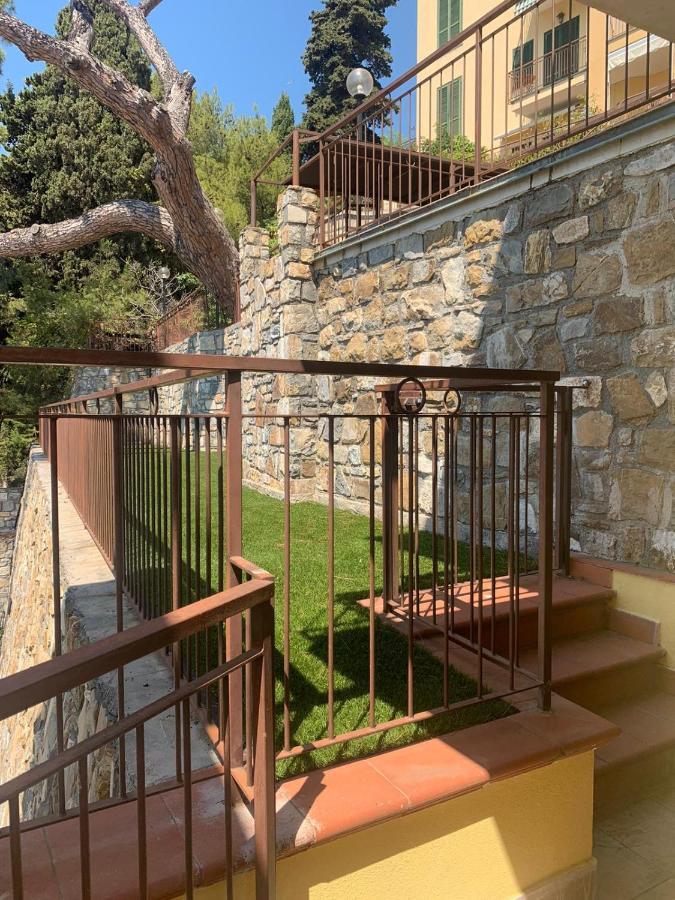 La Terrazza Nel Blu Apartman Imperia Kültér fotó